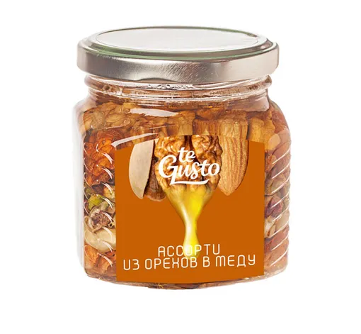 Грецкий орех и инжир в меду.