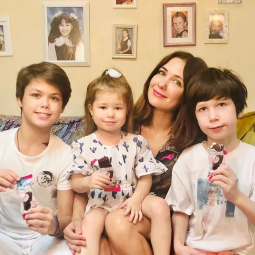 Екатерина Климова с младшими детьми