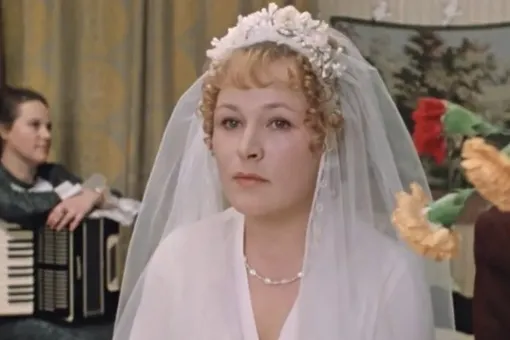5 свадебных платьев из советского кино