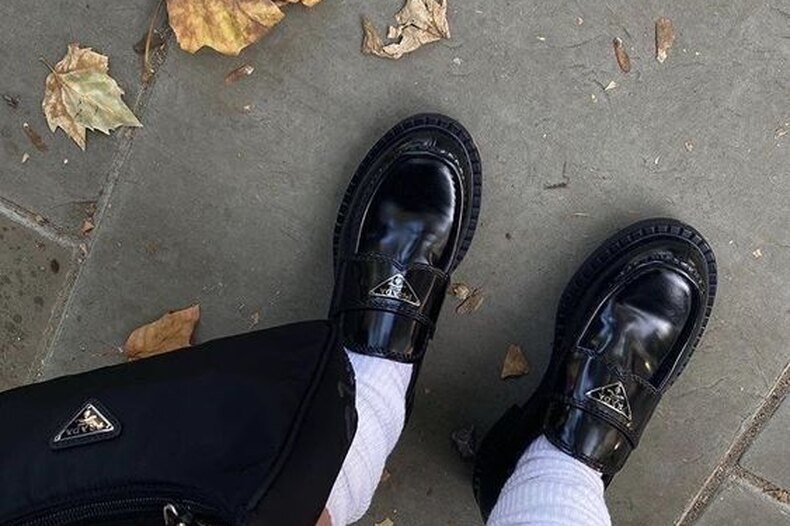 Носят Ли Лоферы С Платьем