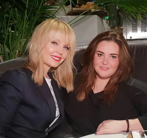 Валерия и Даная Пригожина в декабре 2018 года