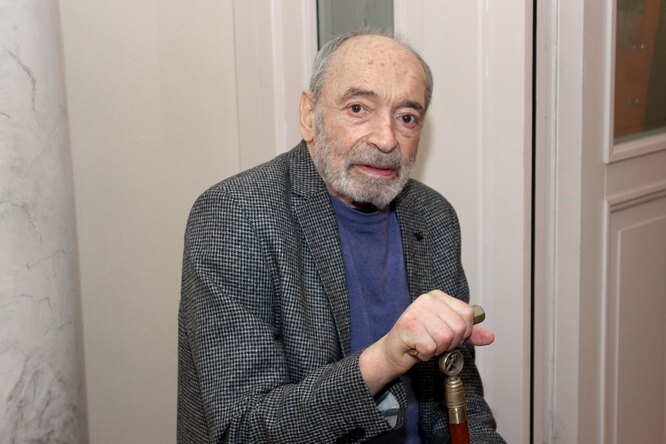 Валентин Гафт до сих пор разговаривает с умершей дочерью Валентин Гафт до сих пор разговаривает с умершей дочерью