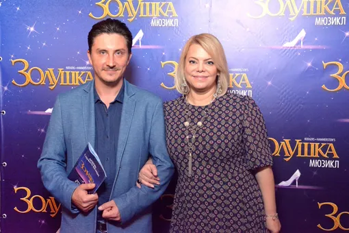 Яна Поплавская с мужем фото