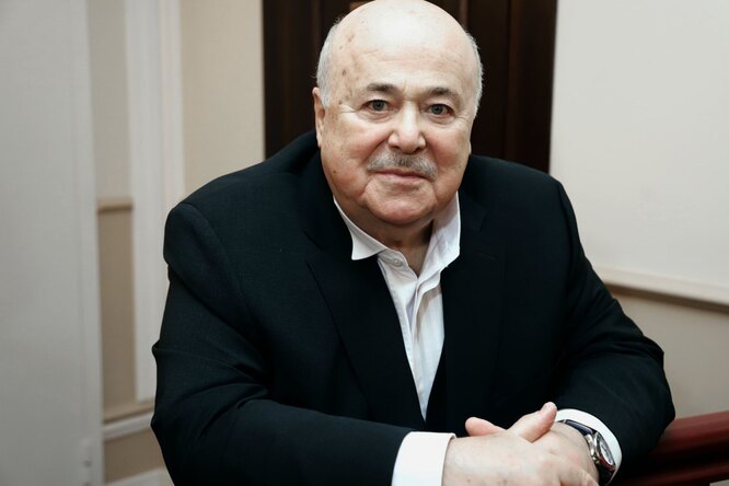 Как дочь Калягина ему новую жену одобрила Как дочь Калягина ему новую жену одобрила