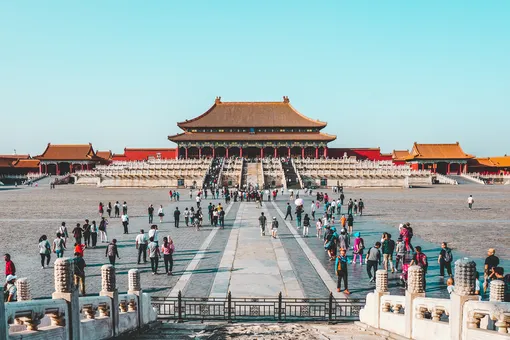 Для поездок в Китай отменят визы — не для всех