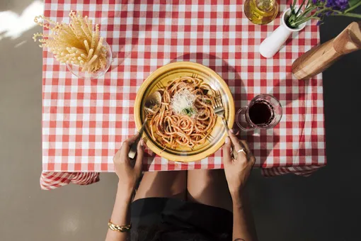 Как итальянцы едят пасту и пиццу, и не толстеют