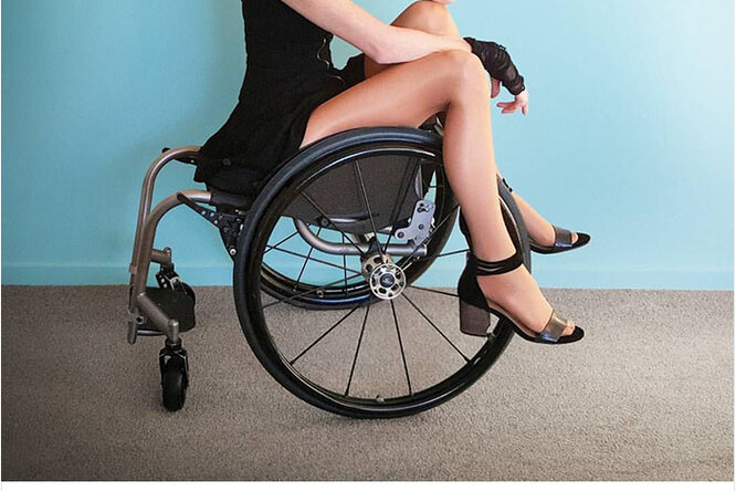 «Красотка в инвалидном кресле» — новый флешмоб в соцсетях набирает обороты