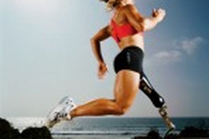 Сара Рейнертсен бьет все спортивные рекорды — без ноги