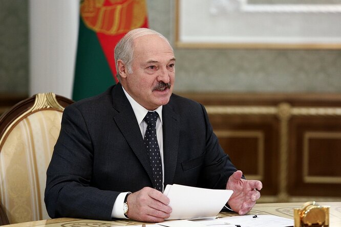 «Настоящий мачо»: в интернете обсуждают, каким красавцем вырос 15-летний сын Александра Лукашенко