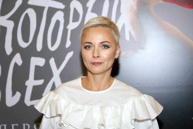 47-летняя Дарья Повереннова показала фото в бикини с разницей в 20 лет