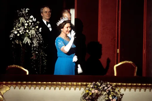 Cornelia James делали перчатки для королевы Елизавета II с 1947 года.