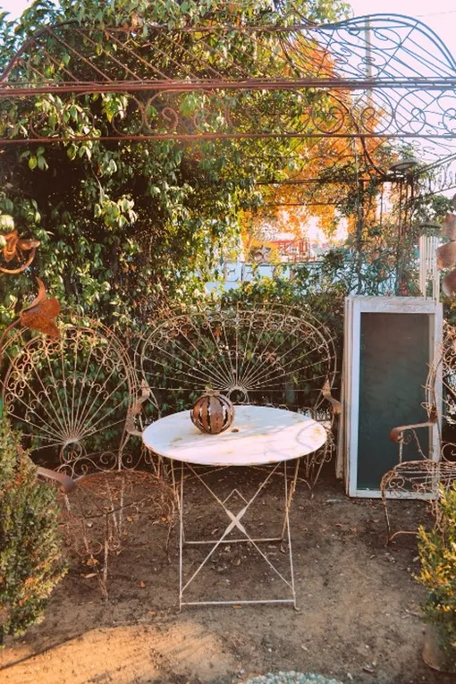 Как в два счёта удалить ржавчину с металлической садовой мебели при ...