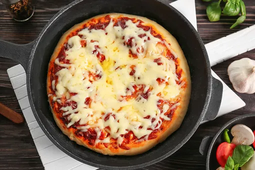 Самая необычная пицца – без теста и на сковороде! Рецепт от шеф-повара