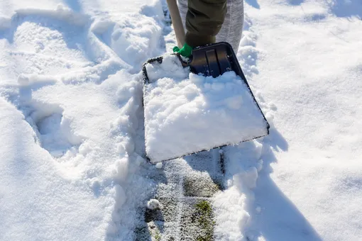 лопата для чистки снега