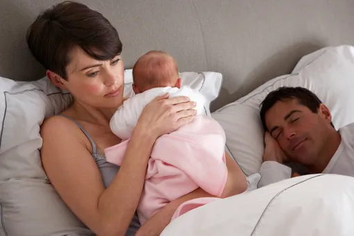 Недосып опасен: как сон связан с материнством