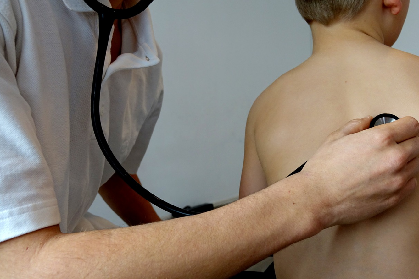 Как лечить бронхит в домашних условиях и когда нужны антибиотики