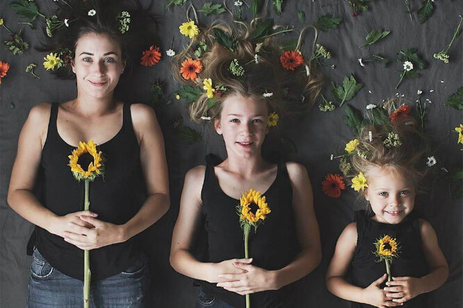 Мама двух дочерей проводит необычный фотоэксперимент