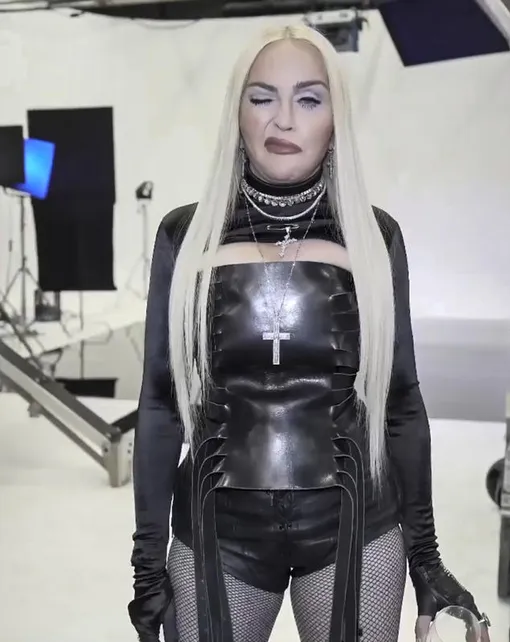 Мадонна в нетрезвом виде записывает промо-ролик