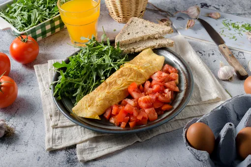 Французский омлет с сыром: классный рецепт для завтрака на выходных