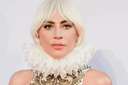 «Меня рвало»: Леди Гага рассказала, как забеременела после изнасилования