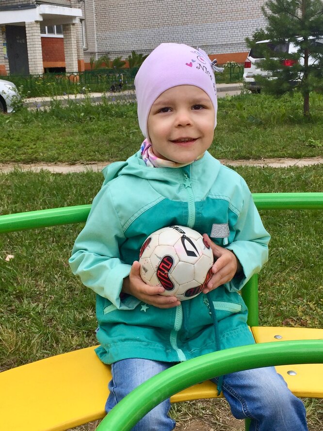 Софья, фото из семейного архива Девочка с аутизмом