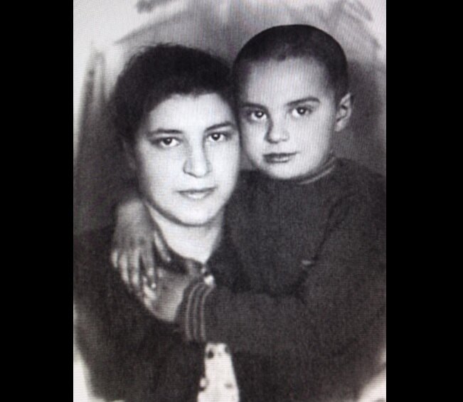 Мария Львовна Смехова с сыном Вениамином