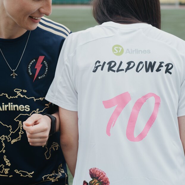 Футбол для девочек: S7 Airlines и GirlPower дают «Шанс» перспективным молодым футболисткам со всей России