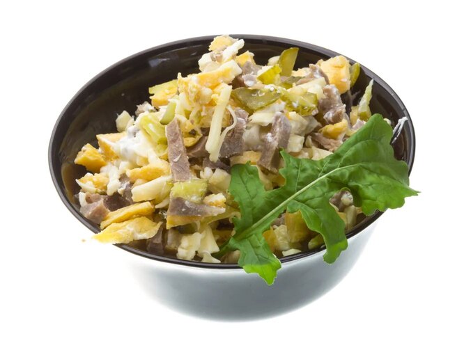 Салат с языком «Мясной орешек» Салат с языком «Мясной орешек»