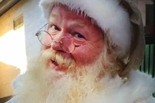 Наш Дед Мороз пригласил Санта-Клаусов в Москву