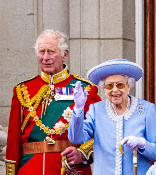 принц чарльз и королева Елизавета II