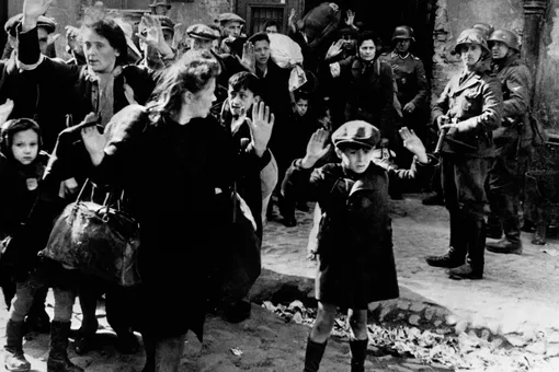 «Не бойся, смерти нет!» Женщины, которые спасали евреев во время Холокоста