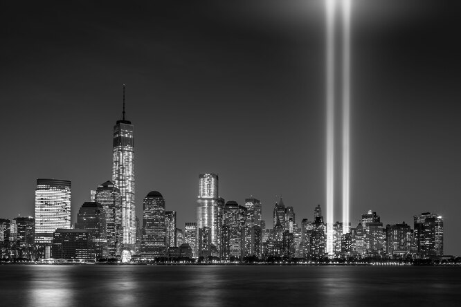 США: страны, которая была до 11 сентября 2001 года, сейчас фактически больше нет США: страны, которая была до 11 сентября 2001 года, сейчас фактически больше нет