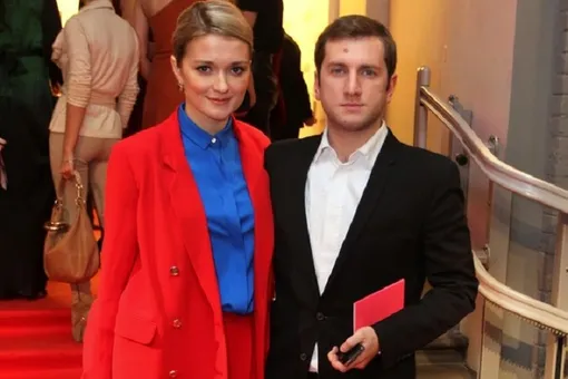 Теперь официально: брак Надежды Михалковой и Резо Гигинеишвили растогнут