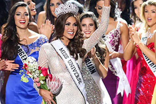 «Мисс Вселенная-2013» в Москве: корону получила красавица из Венесуэлы
