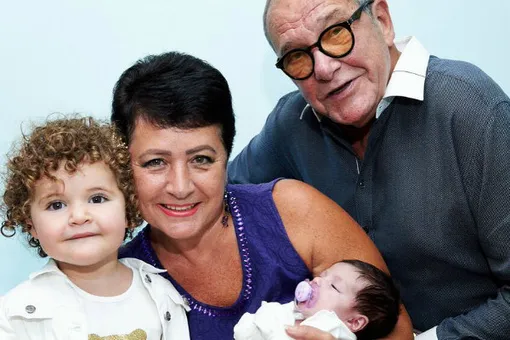 8-месячная дочь 80-летнего Эммануила Виторгана сказала первое слово