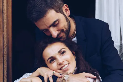 Сати Казанова поделилась с поклонниками первым видео со свадьбы в Италии