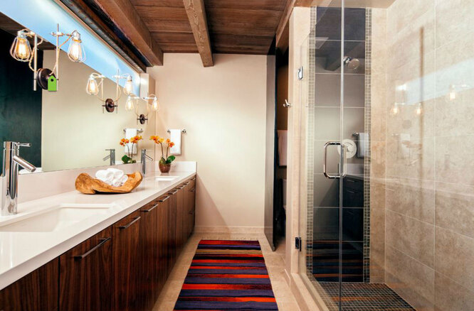 Стелить в ванной коврики необычной формы — ошибка в дизайне интерьера