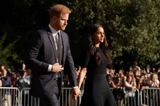 Гарри и Меган присутствовали на похоронах королевы Великобритании.