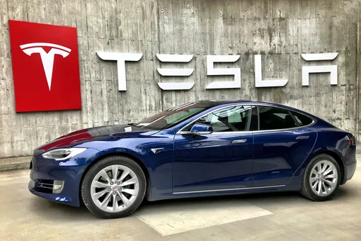 Tesla — самая известная марка электромобилей