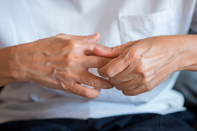 Не артрит: 6 болезней, при которых болят суставы