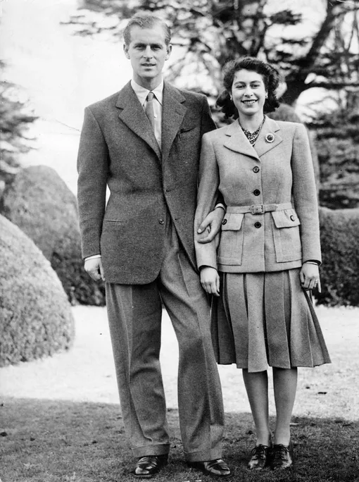 Королева Елизавета II в молодости и принц Филипп