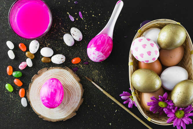 Как покрасить яйца на Пасху: фото, идеи декора пасхальных яиц своими руками
