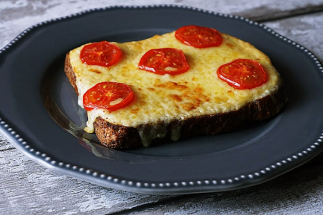 Рецепт горячего бутерброда с сыром