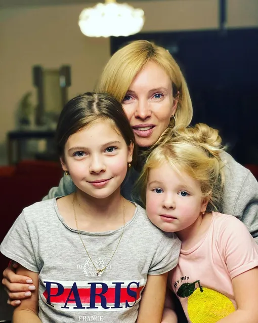 Татьяна Тотьмянина с дочками от Алексея Ягудина