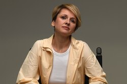 «Нам нравятся мужчины чувствующие»: письмо главреда, февраль 2022 года