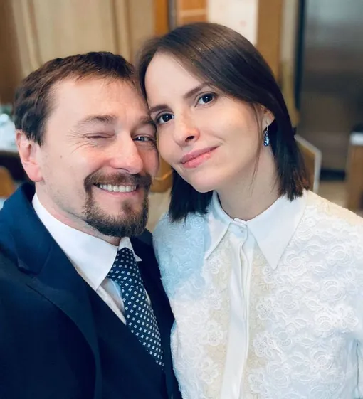 Сергей Безруков и Анна Матисон в день венчания фото