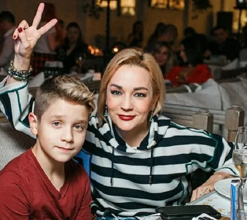 Татьяна Буланова с сыном Никитой