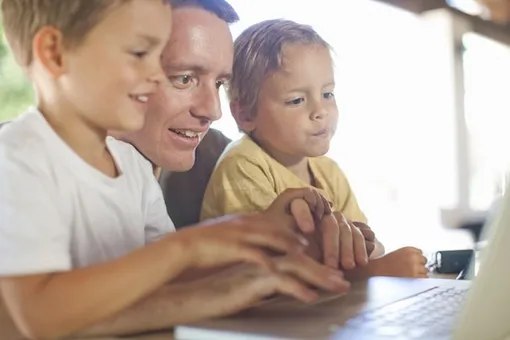 Лучшие бесплатные онлайн-курсы для детей и их родителей