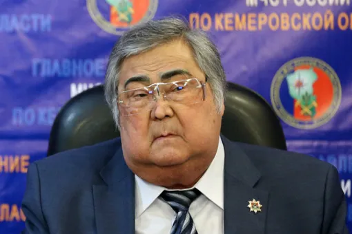 Губернатор Кемеровской области начал увольнять своих сотрудников после пожара