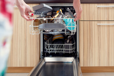 Как выбрать посудомоечную машину для маленькой кухни: компактные, узкие и настольные посудомойки